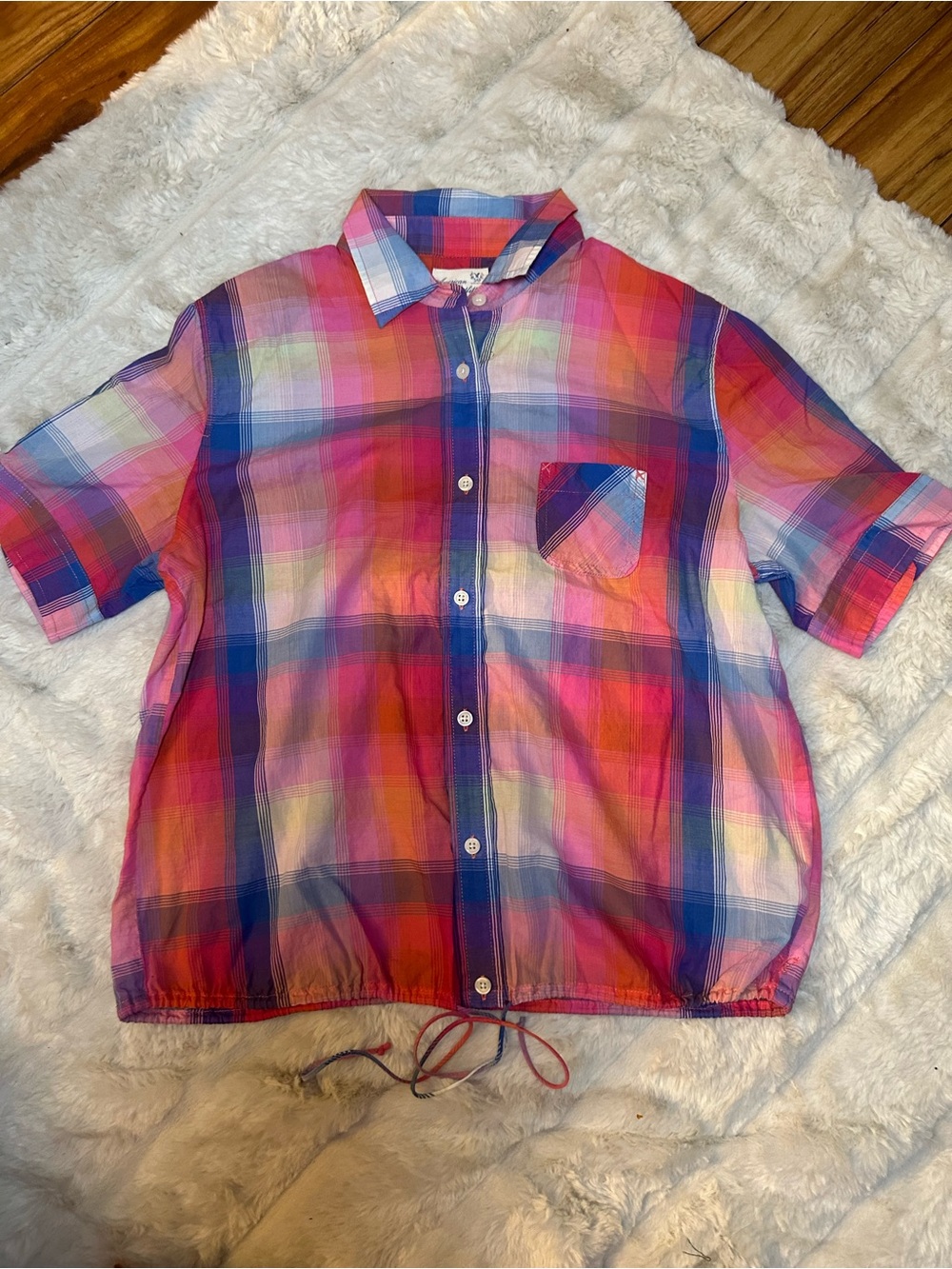 American Eagle Outfitters Plaid Short-Sleeve Button-Down Shirt